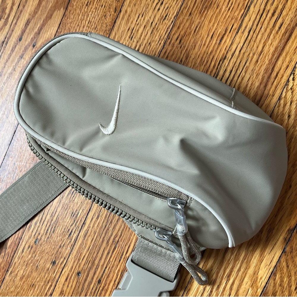 Nike crossbody bag